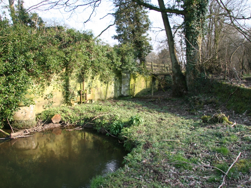 Crumpwood Flood Lock