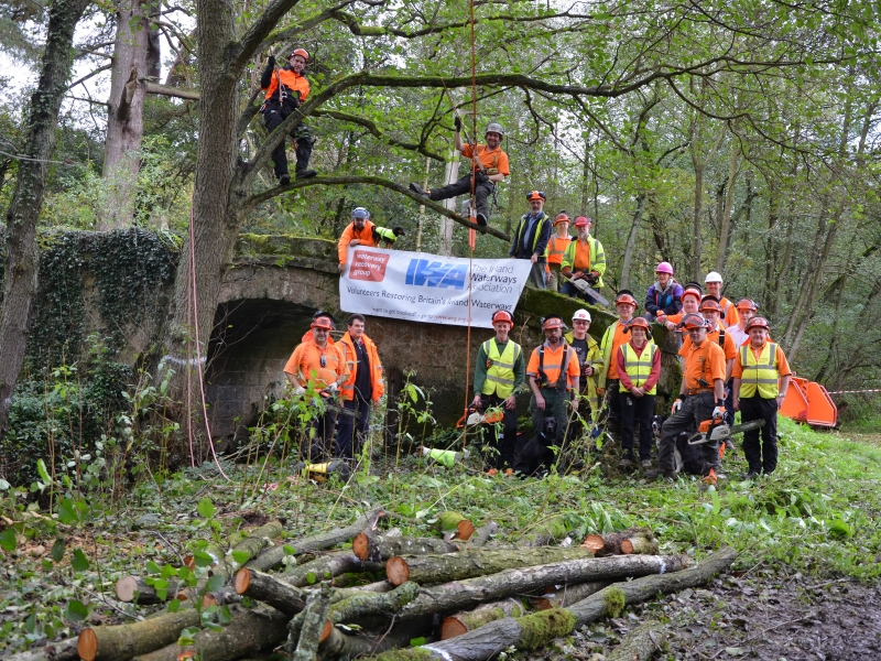 WRG Forestry at Bridge 70 October 2013 © Julie Arnold, Waterway Images Ltd